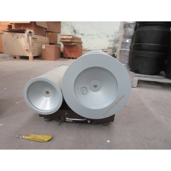 Фильтр HOWO воздушный 3046 WG9719190001-1 LONGMAN