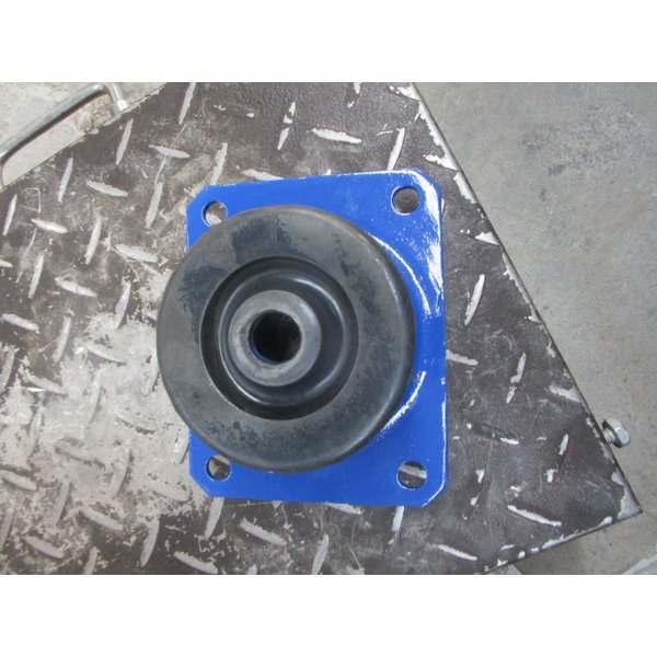 Подушка двигателя передняя в сборе FAW J6 1001025-76A ULTRA STAR