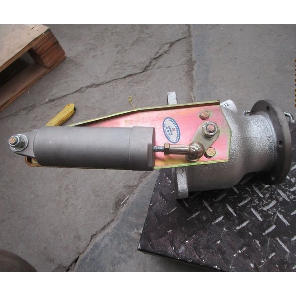 Заслонка горного тормоза в сборе FAW J6 3523010-76A