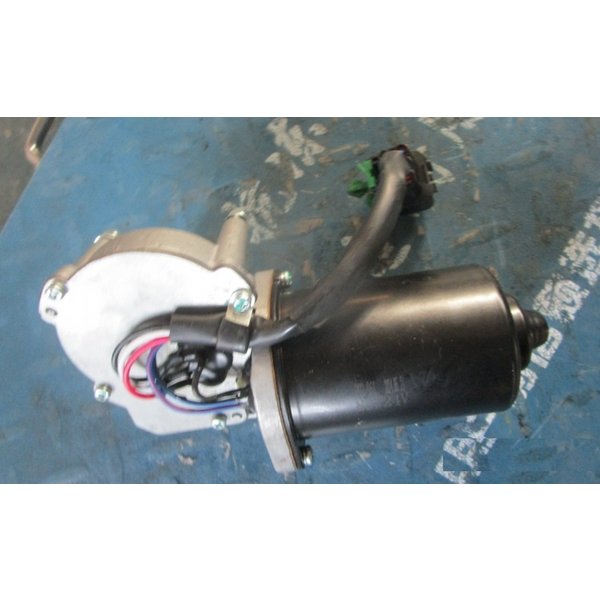 Мотор трапеции стеклоочистителя FAW J7 5205020-B90-C00/D