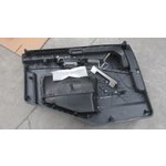Обшивка двери SHACMAN X3000 правая (в сборе) DZ14251330062+ DZ14251330092+ DZ14251330094