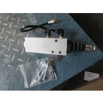 Клапан гидравлики ограничитель подъёма кузова R03H1039367