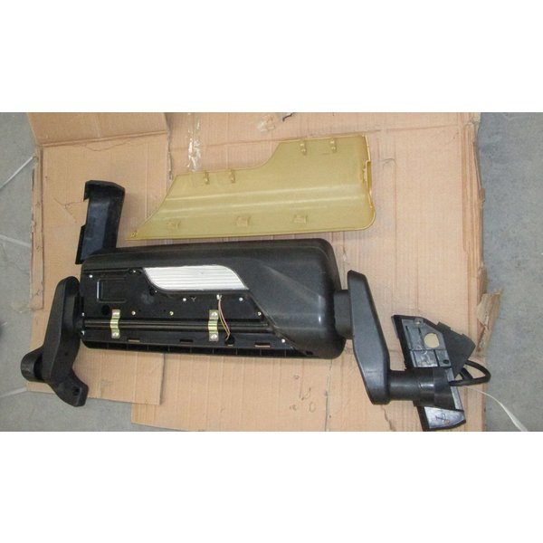 Зеркало SHACMAN X3000 заднего вида левое, (СТОЙКА В СБОРЕ) DZ14251770030