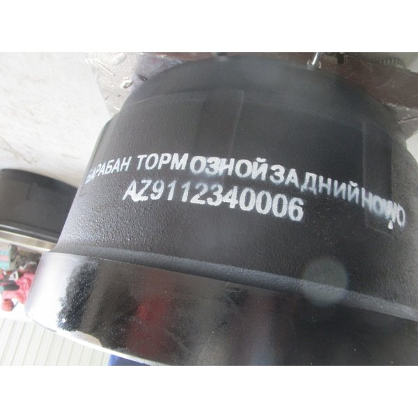 Барабан тормозной задний HOWO d-420 h-280*195 AZ9112340006