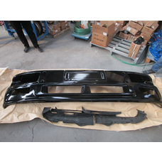 Бампер SHACMAN F2000 верхний,нижний в сборе (черный) металл DZ93189932010