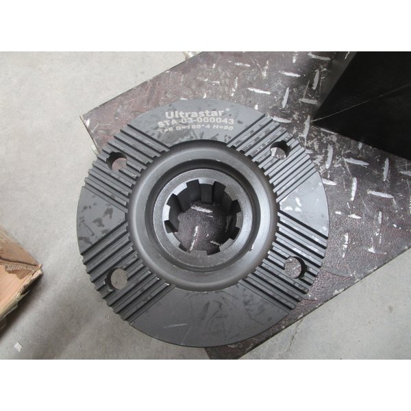 Фланец редуктора SHACMAN F2000 D-180 H-90 4 отв 8 зуб AZ9128320014 ULTRA STAR