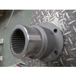 Фланец КПП Fuller d=180мм, 4 отв, L=142мм (28шлицов) JS220-1707159-8 ULTRA STAR